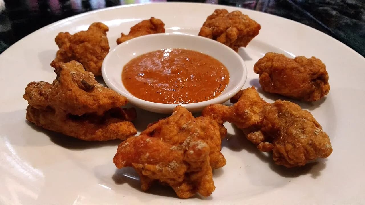 Chicken Cashew Pakoda