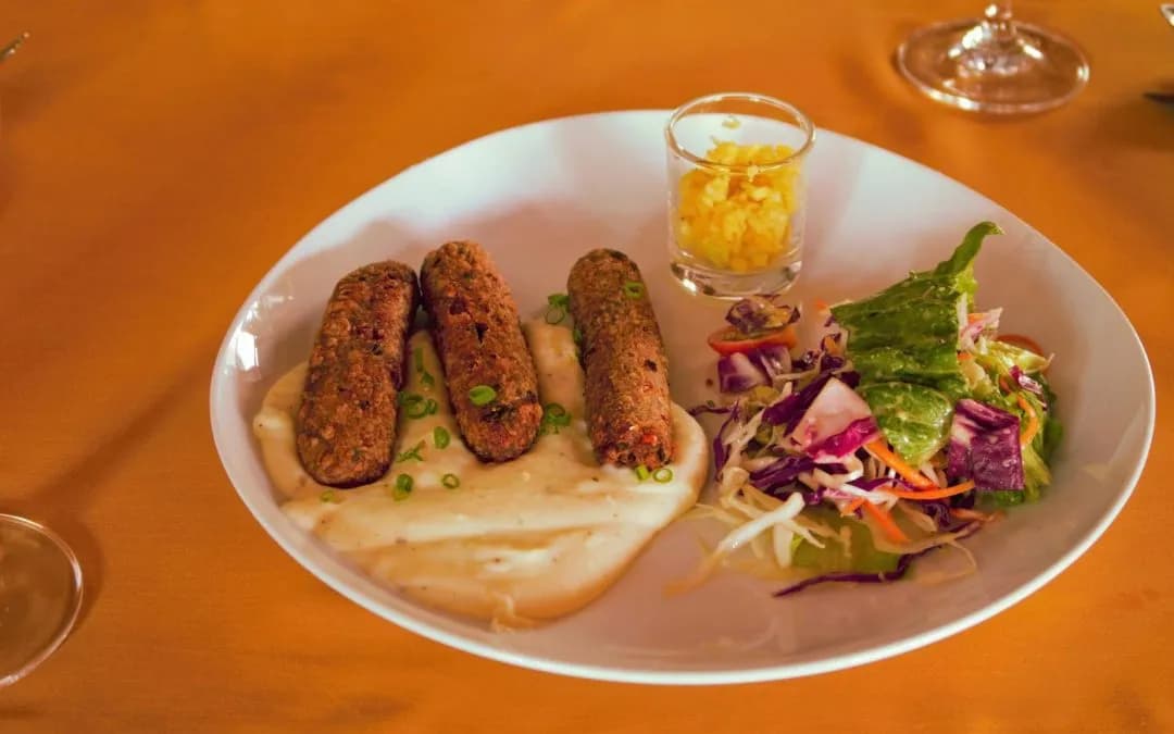 Vegetarian Sausage & Chips