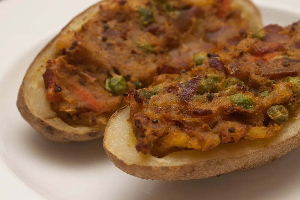 Jacket Potato — Chicken & Sweetcorn